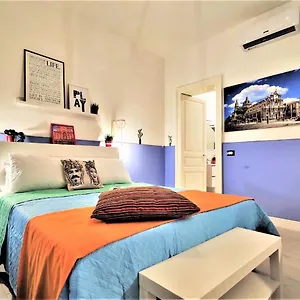 https://central-apartments-caronda-street.catania-hotels.net