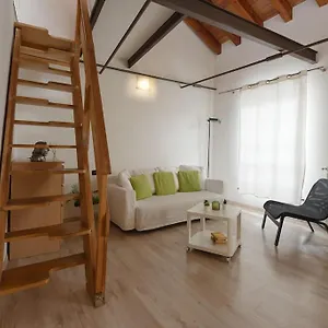 https://apt-adorno-4-affitti-brevi-italia.hotelitalianriviera.com